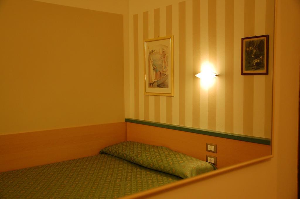 Hotel Belie San Martino di Lupari Quarto foto